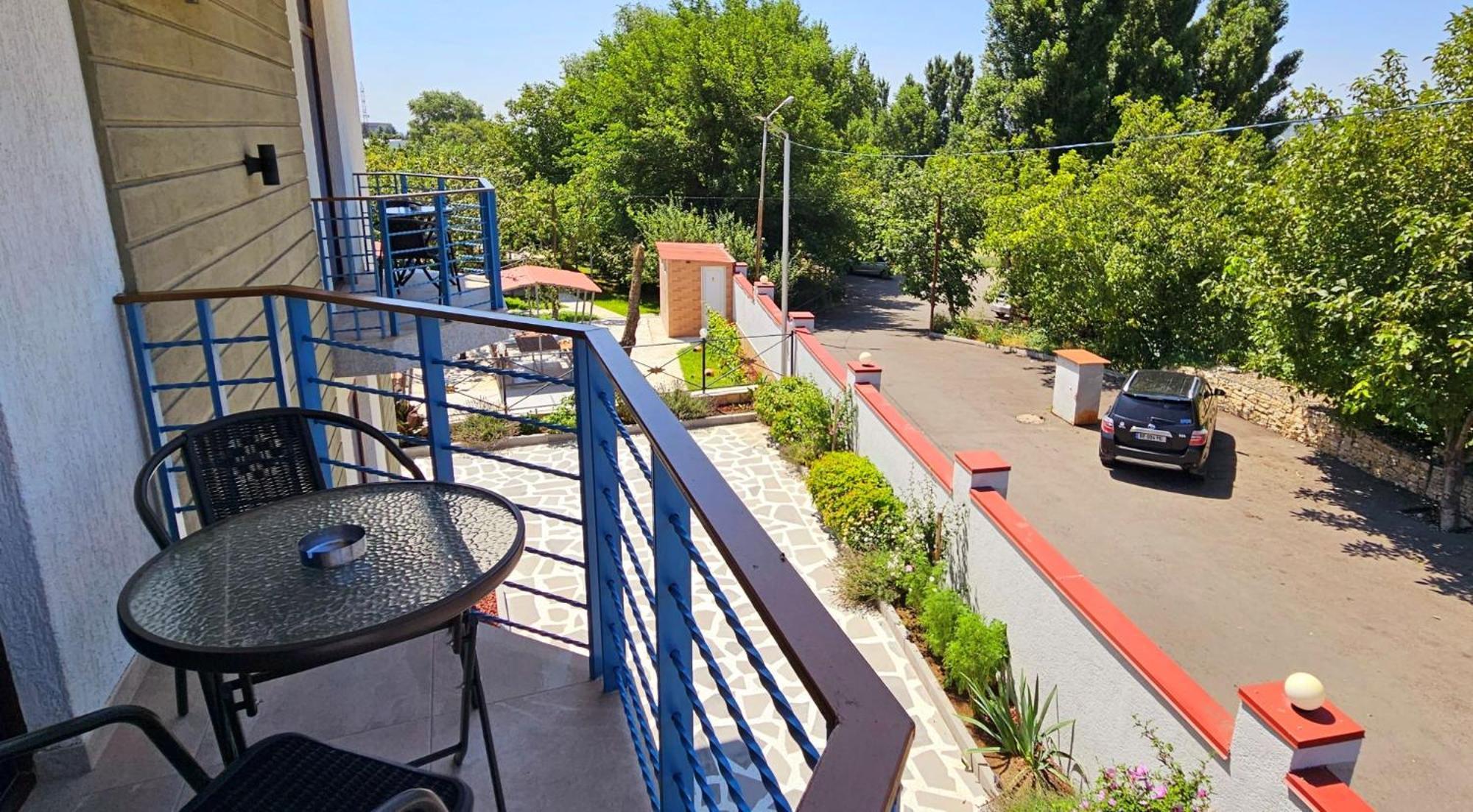 Sierra Hotel Tbilisi Exterior photo